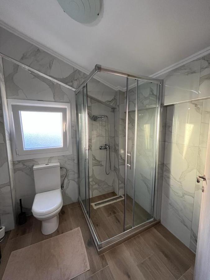 Blue Fish Luxury Villa 니키티 외부 사진